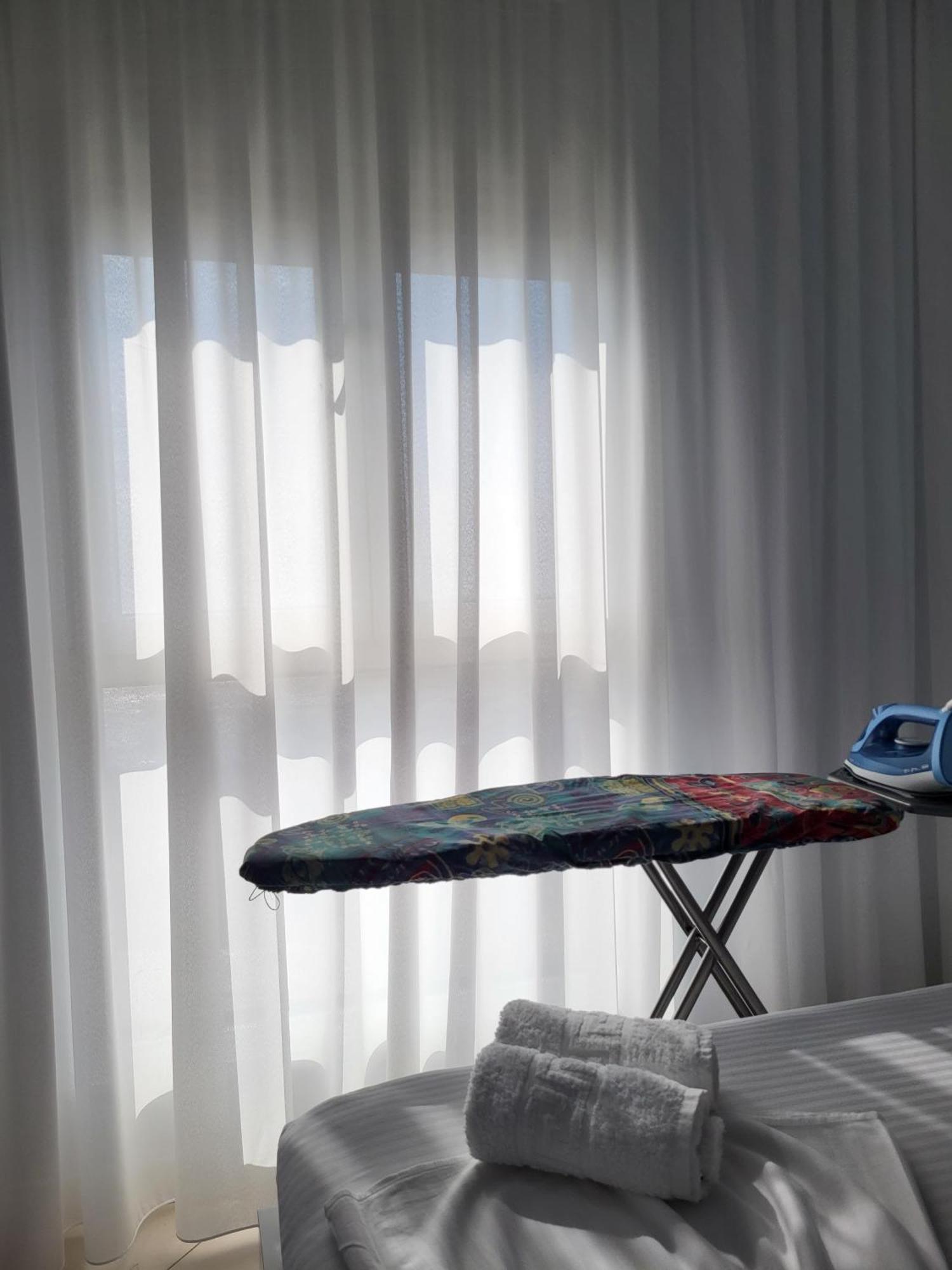 Alex'S Apartment 2 ดูร์เรส ภายนอก รูปภาพ
