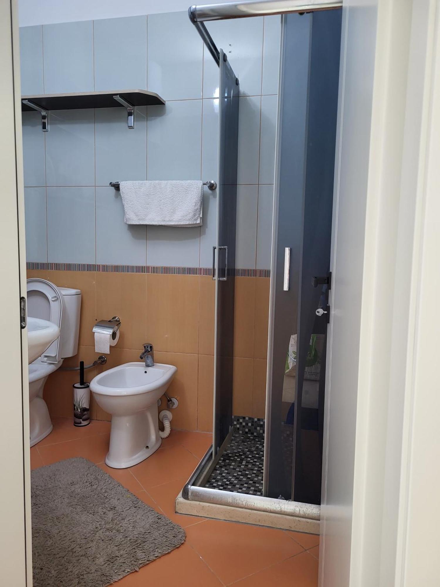 Alex'S Apartment 2 ดูร์เรส ภายนอก รูปภาพ